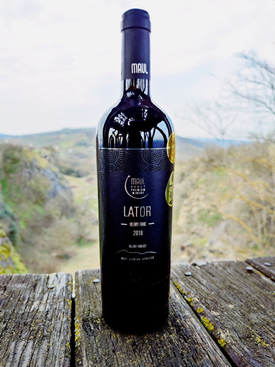 Maul Pinceszet - Lator Bor Bár bor 2
